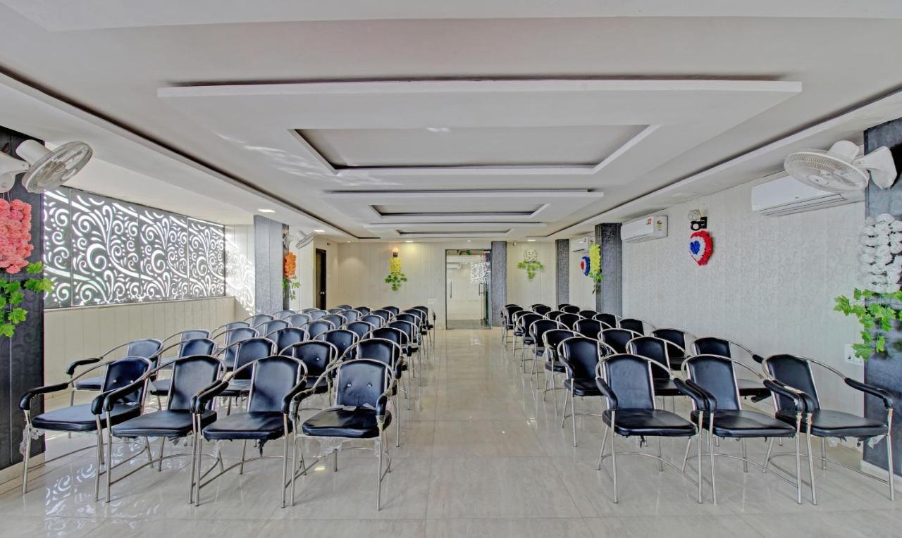 Treebo Trend Wedding Bells Kanpur Otel Dış mekan fotoğraf
